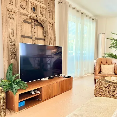 Vila Storm - Very Stylish W/pool & Garden In Gocek Hills