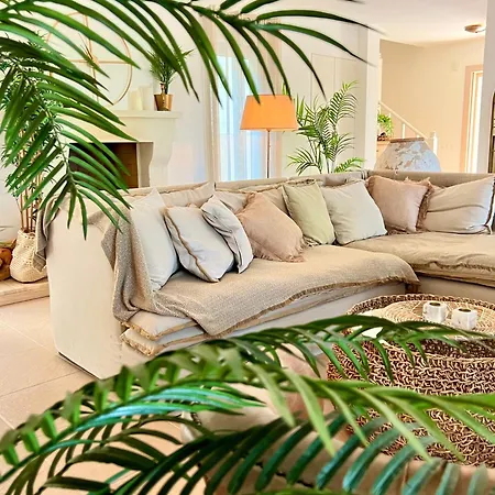 Vila Storm - Very Stylish W/pool & Garden In Gocek Hills